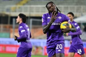 Florence, Italy. 04th Dec, 2024. ACF Fiorentina'''s forward Moise Kean celebrates after scoring a goal during ACF Fiorentina vs Empoli FC, Italian football Coppa Italia match in Florence, Italy, December 04 2024 Credit: Independent Photo Agency/Alamy Liv