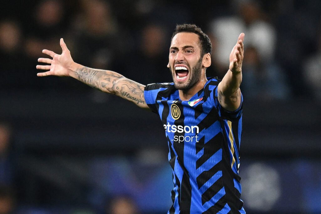 🟡 🔵 ASSALTO DA NOVANTA DEL FENERBAHÇE: BLITZ PER HAKAN ÇALHANOĞLU